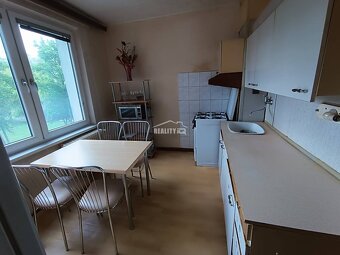 Exkluzívne na predaj priestranný 2-izbový byt 66 m2, Žilina - 3