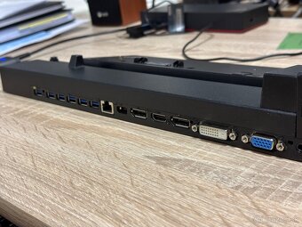Lenovo Workstation Dock - 3