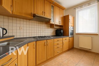 Priestranný RD s potenciálom v centre Žiaru nad Hronom - 3