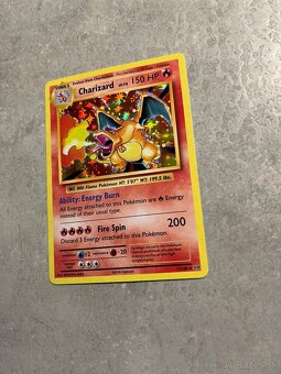 CHARIZARD-HOLO EVOLUTIONS 2016 - 3