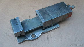 Predám strojný zverák Vihorlat 100 - 3