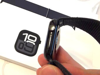 Apple Watch 10 46MM Jet Black istores - 3