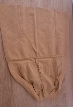 DÁMSKE SŤAHOVACIE NOHAVIČKY L/XL S VYSOKÝM PÁSOM - 3