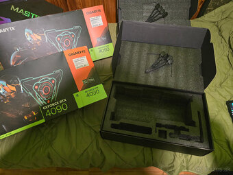 Krabice a redukcie od Gigabyte RTX 4090 - 3