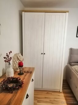 Nábytok - 3