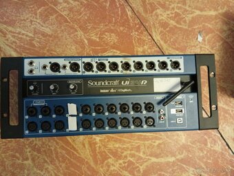 Digitalny mixpult doundcraft ui 24 - 3