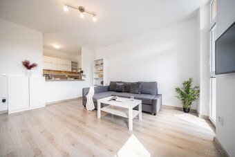 PRIVÁTNY MAKLÉR | ARMÉNSKA - bývajte v tehle bez ďalších inv - 3