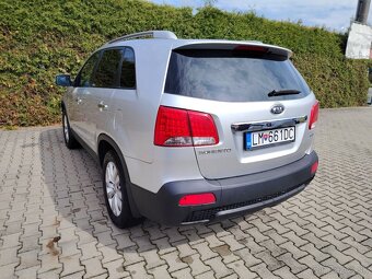 Kia Sorento - 3