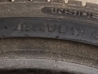 Pneumatiky 215/40 R17 zimné - 3