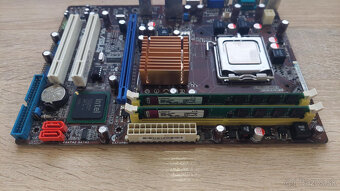 ASUS P5KPL-AM IN/ROEM/SI - 3