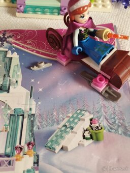 Stavebnica Frozen hrad, disney auto, Elves - 3