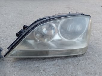 Predám predné svetlá na Kia Sorento - 3