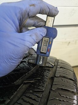 Zimné Pneu Matador SibirSnow 215/70 R16 - 3