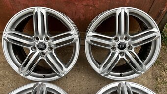 ☑️Audi Pompei 5x112 r18 originál - 3