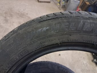 Michelin 205/55/R16 - 3