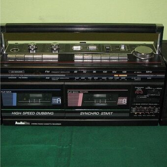Aiwa Stereo a Audioton na 230v aj Baterky - 3