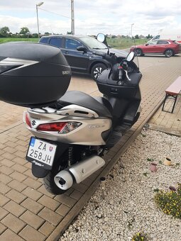 Suzuki Burgman 125 - 3