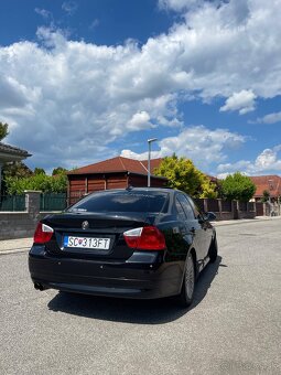 BMW E90 318i - 3