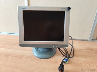 🖥️ Predám starý funkčný PC s príslušenstvom - 3