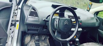 Predám Citroen C4 r.v 2001 1.6 benzín 80.kw - 3