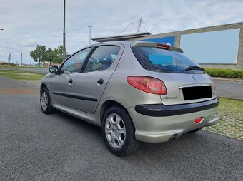Peugeot 206 1.1 - 3