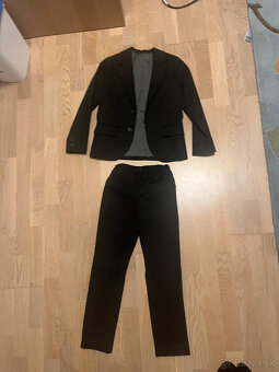 chlapčenský oblek 118cm a 128 cm - 3