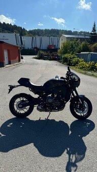 Yamaha XSR900 - 3
