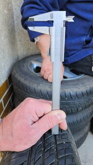 Hliníkové disky s letnými gumami - 3