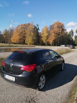 Opel astra j 1.4 benzín 74kw - 3