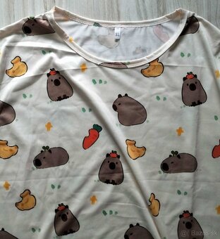 Nočná košeľa Kapybara, v. XL - 3