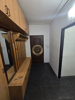 3.izbový byt-Amurská,sídlisko nad Jazerom,70m2.DOHODA - 3