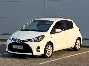 Toyota Yaris Hybrid - 3