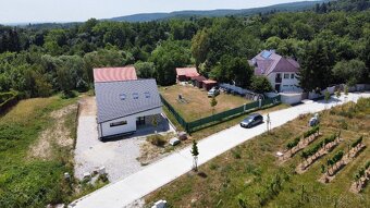 ToprealSK – Exkluzívne ponúkame na predaj 4izb. RD v Modre o - 3