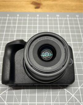 Canon R50 - 3