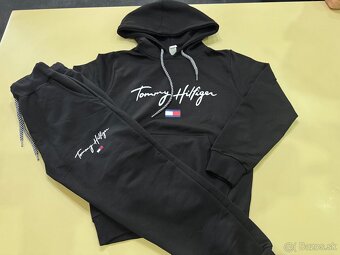 Tommy Hilfiger čierna súprava - 3