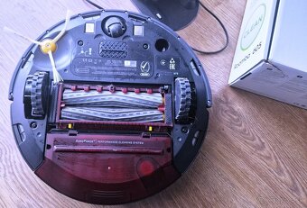 Robotický vysávač Roomba 605 - 3