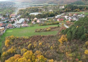 ponúkame na predaj pozemok-zahrada v obci Trenčianske Mitice - 3
