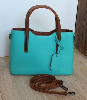 Tyrkysová kožená kabelka - 3