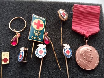 Odznaky medaile zdravotníctvo.CSCK.Jansky.Krv. - 3