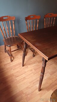 Stôl a 6ks stoličiek z masívu aktuálne do zmazania - 3