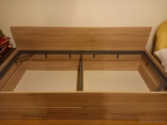 Pevná posteľ s úložným priestorom - 3