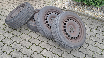 Plechové disky R16 s letnými pneu - 3