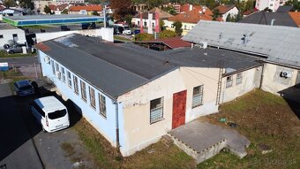 Multifunkčný reprezentatívny obchodno–skladový objekt - 3