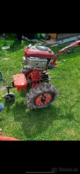 Malotraktor s motorom B&S + sada - 3