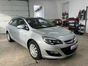 Opel Astra SPORTS TOURER 1.6CDTi NAVI TAŽNÉ ZAŘÍZENÍ - 3