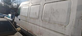 Rozpredám na diely _ opel movano - 3