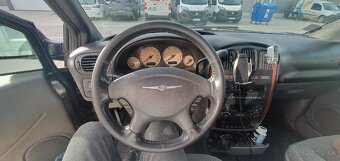 Chrysler Voyager 2.8 CRD 7 Miest - 3