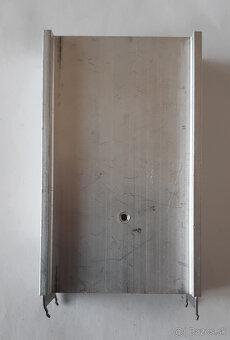 Hlinikovy chladic rebrovany / vertikalny. 100 x 60 x 25 mm - 3
