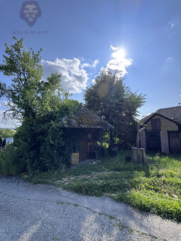 Pripravujeme NA PREDAJ POZEMOK + RODINNÝ DOM 2040m2 - 3