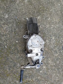 Motor na pionyra - 3